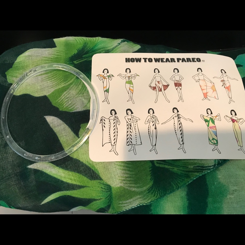 Green Hawaiian sarong. Endless options to tie.